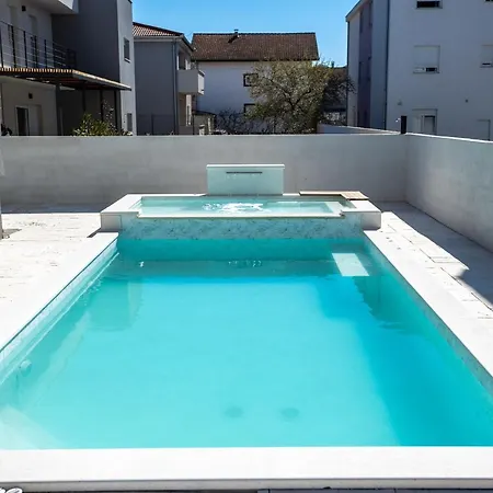 Wave With A Pool - Ae1551 Apartamento
